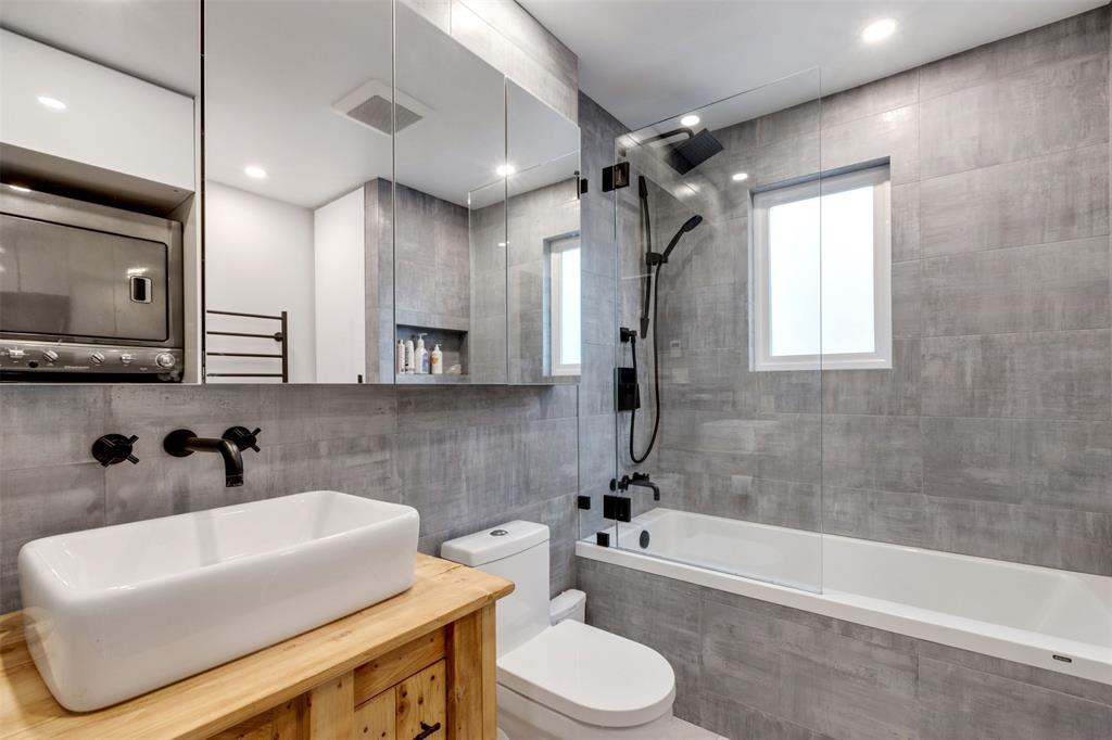 Newly Renovated Bathroom Whistler Townhouse